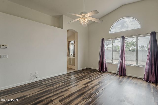 5153 W TOPEKA Drive, Glendale, AZ 85308