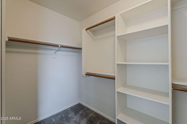 5153 W TOPEKA Drive, Glendale, AZ 85308