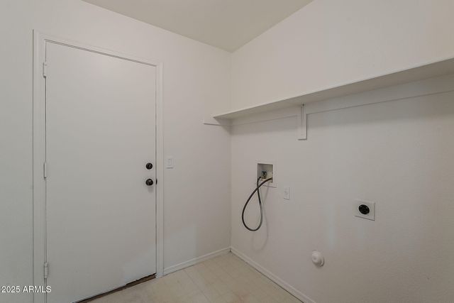 5153 W TOPEKA Drive, Glendale, AZ 85308