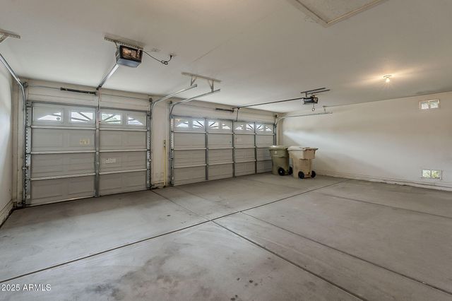 5153 W TOPEKA Drive, Glendale, AZ 85308