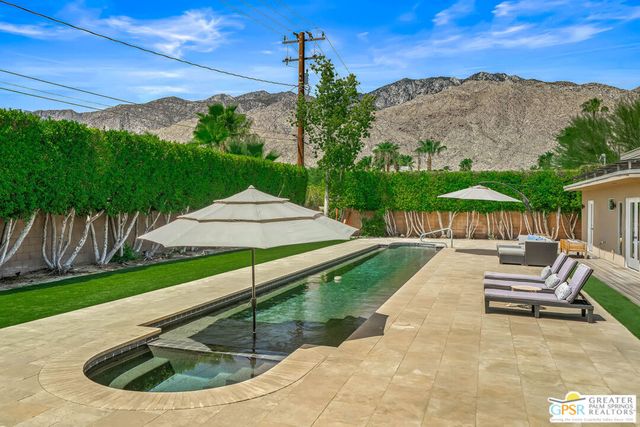 1653 E Sunny Dunes Road, Palm Springs, CA 92264