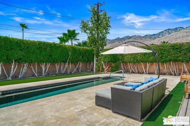 1653 E Sunny Dunes Road, Palm Springs, CA 92264