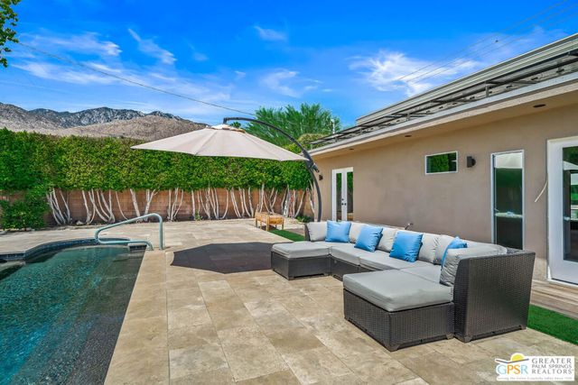 1653 E Sunny Dunes Road, Palm Springs, CA 92264