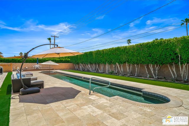 1653 E Sunny Dunes Road, Palm Springs, CA 92264