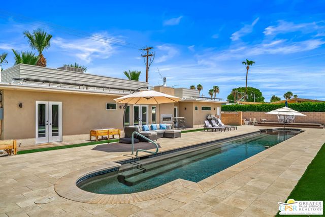 1653 E Sunny Dunes Road, Palm Springs, CA 92264