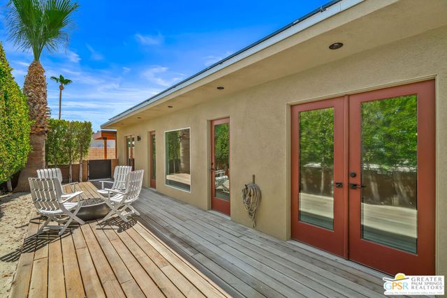 1653 E Sunny Dunes Road, Palm Springs, CA 92264