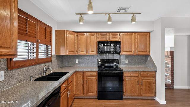 1502 E CAMPBELL Avenue, Gilbert, AZ 85234