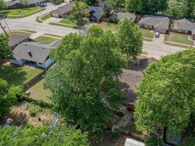 1513 E Main Street, Moore, OK 73160