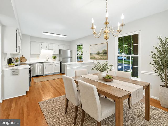 10851 OAK GREEN CT, Burke, VA 22015