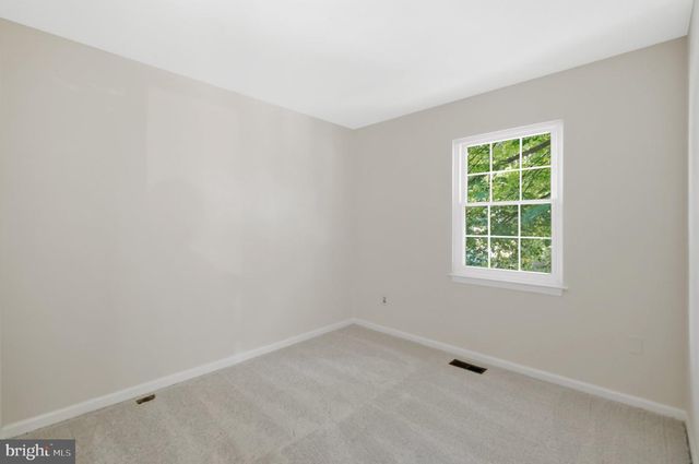 10851 OAK GREEN CT, Burke, VA 22015