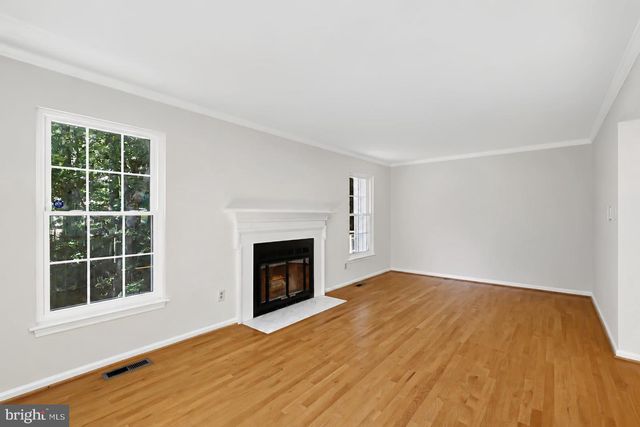 10851 OAK GREEN CT, Burke, VA 22015