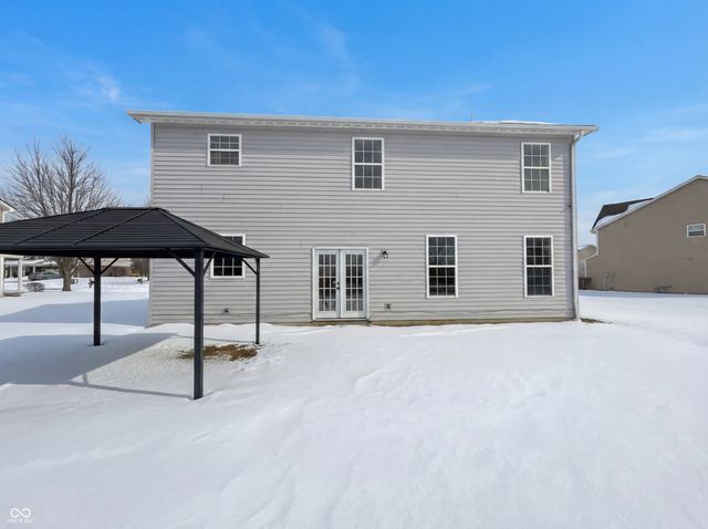 9445 Treyburn Lakes Drive, Indianapolis, IN 46229