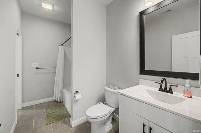 4660 Fieldstone Drive, Lafayette, IN 47909