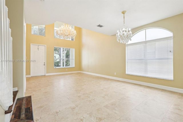 2142 NW 77th Ter, Pembroke Pines, FL 33024