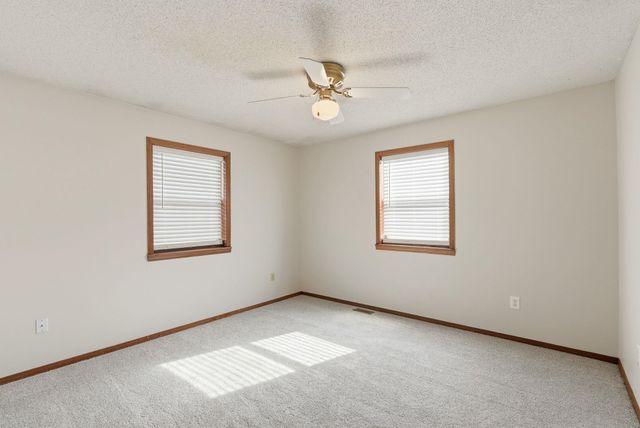 718 N Sumac Rd, Derby, KS 67037