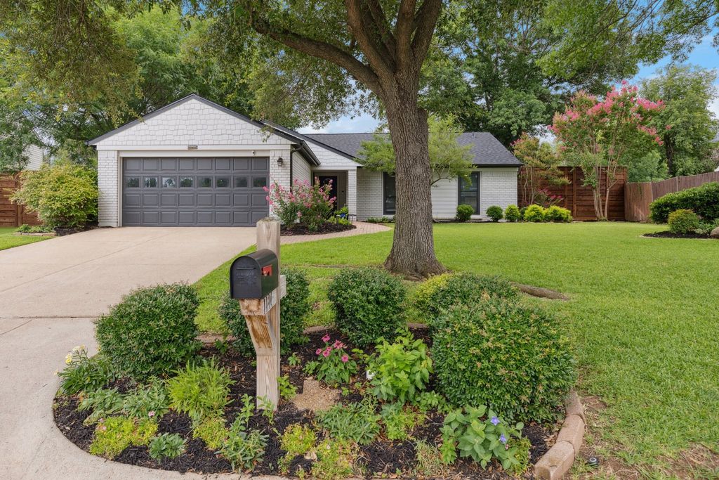 1114 Normandy Drive, Grapevine, TX 76051