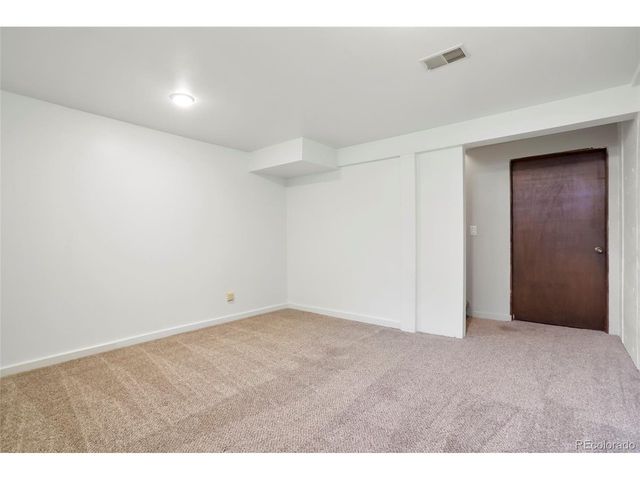 8299 Lakeview Dr, Parker, CO 80134