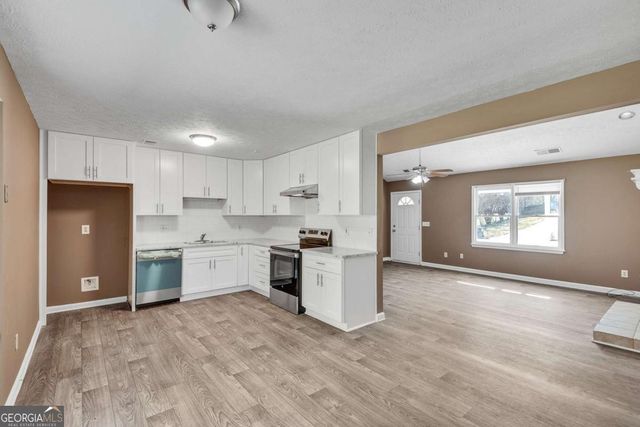 55 High Ridge Road, Covington, GA 30014