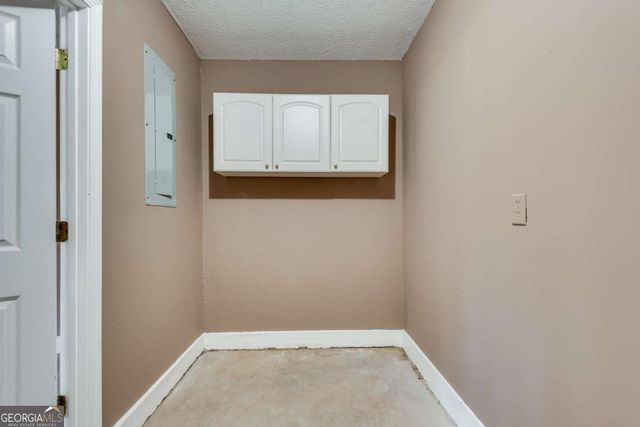 55 High Ridge Road, Covington, GA 30014