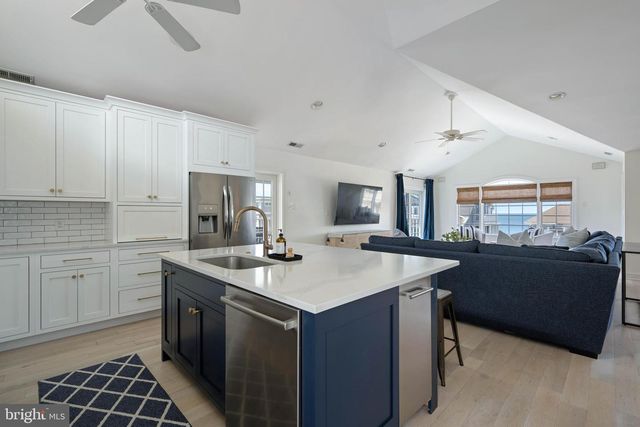 142 HENLOPEN SHORES CIR, Lewes, DE 19958