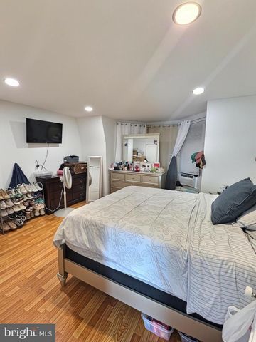 154 CLYMER ST, Reading, PA 19602