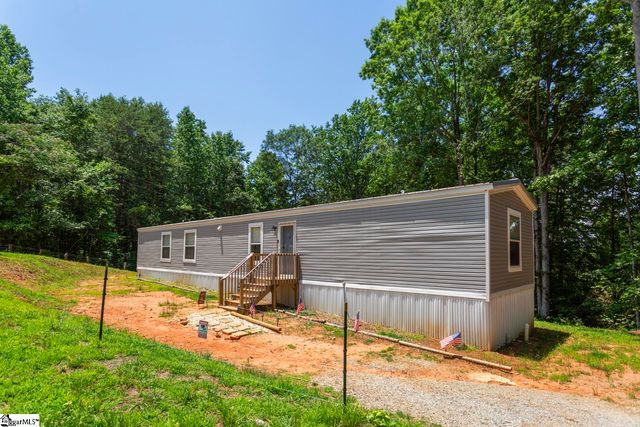 419-425 Chesapeake Trail, Pickens, SC 29671