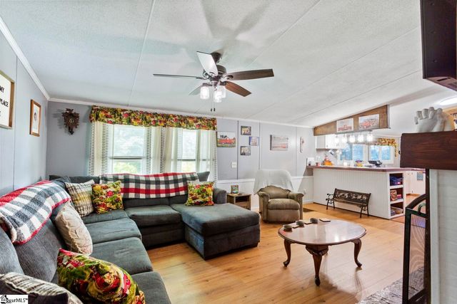 419-425 Chesapeake Trail, Pickens, SC 29671