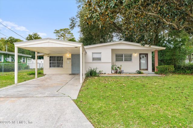 2025 KATE Street, Palatka, FL 32177