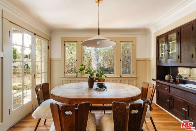 1401 N Coronado Street, Los Angeles, CA 90026