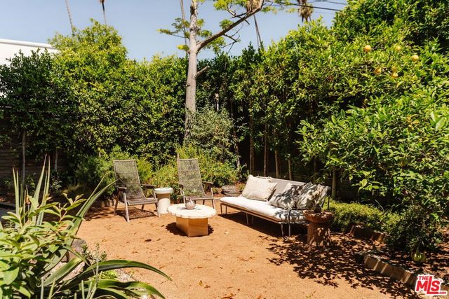 1401 N Coronado Street, Los Angeles, CA 90026