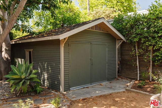 1401 N Coronado Street, Los Angeles, CA 90026