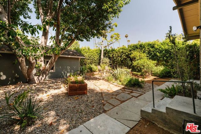 1401 N Coronado Street, Los Angeles, CA 90026