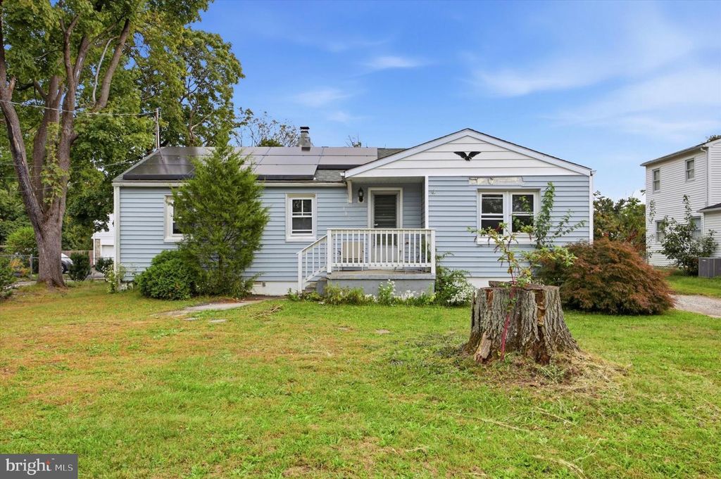 112 N MIDLAND AVE, Norristown, PA 19403