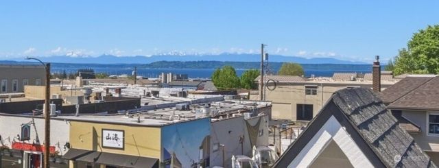 116 4th Avenue N, Edmonds, WA 98020