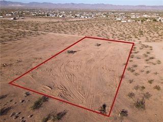 0 S2 of Lot 4 S Eden Road, Golden Valley, AZ 86413