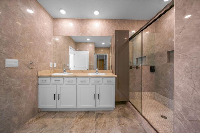 5120 VECCHIO COURT, Bradenton, FL 34211
