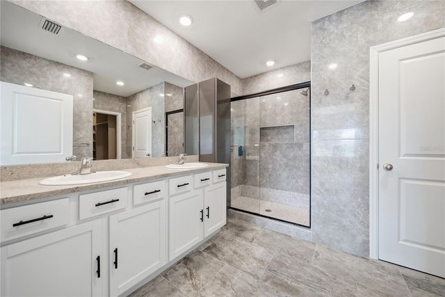 5120 VECCHIO COURT, Bradenton, FL 34211
