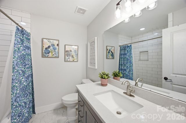 2633 Independence Way, Gastonia, NC 28056