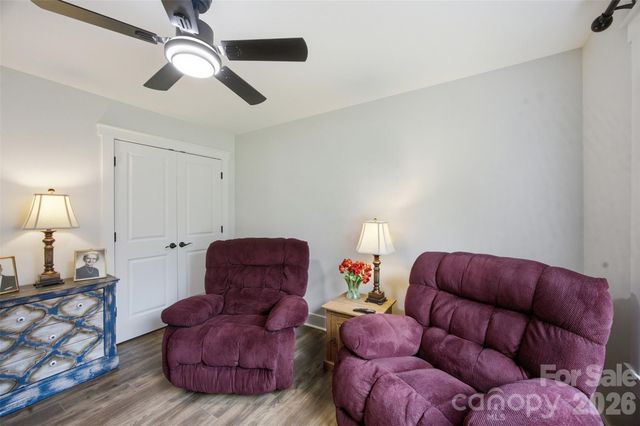 2633 Independence Way, Gastonia, NC 28056