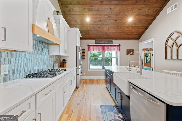 620 Rocky Creek Road, Forsyth, GA 31029