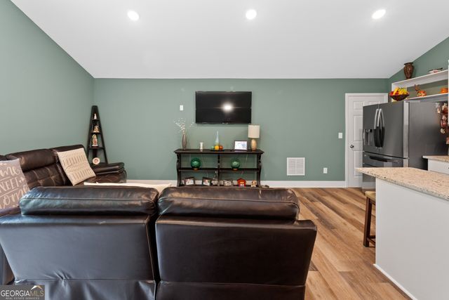 620 Rocky Creek Road, Forsyth, GA 31029