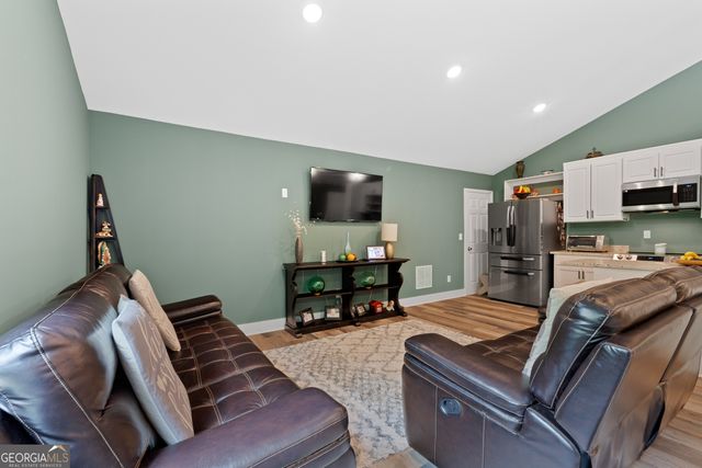 620 Rocky Creek Road, Forsyth, GA 31029