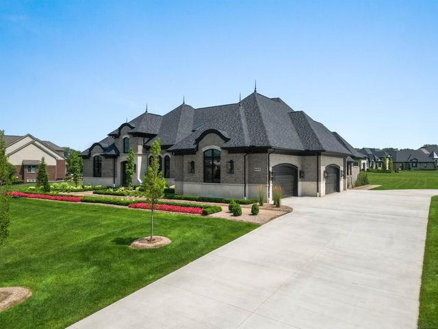 61570 Cotswold Drive, Washington Twp, MI 48094