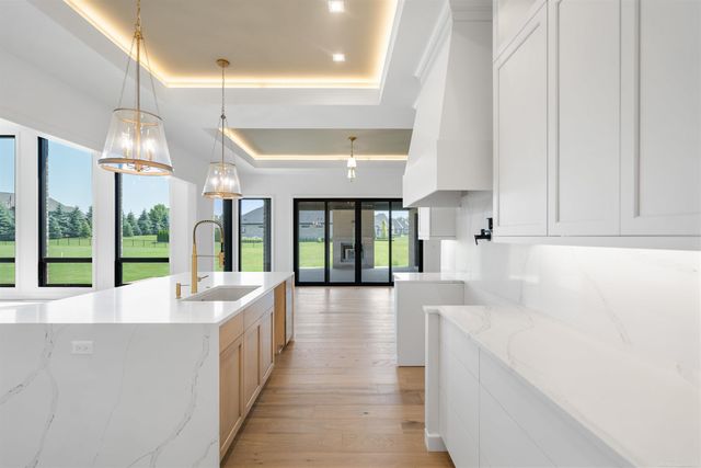 61570 Cotswold Drive, Washington Twp, MI 48094