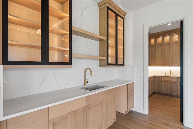 61570 Cotswold Drive, Washington Twp, MI 48094