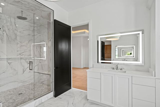 61570 Cotswold Drive, Washington Twp, MI 48094