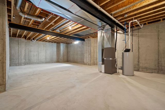 61570 Cotswold Drive, Washington Twp, MI 48094