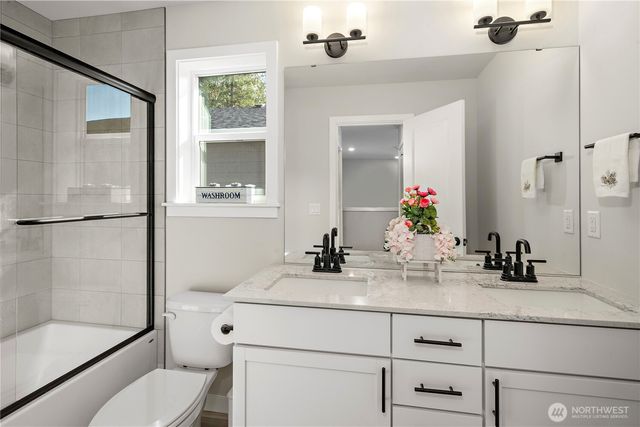 11124 43rd Avenue SE, Everett, WA 98208