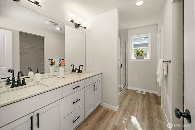 11124 43rd Avenue SE, Everett, WA 98208