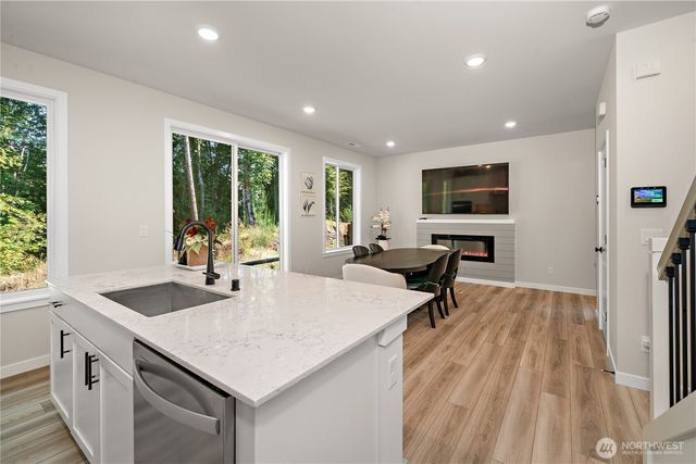 11124 43rd Avenue SE, Everett, WA 98208